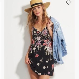 Billabong✨Floral Dress | XS